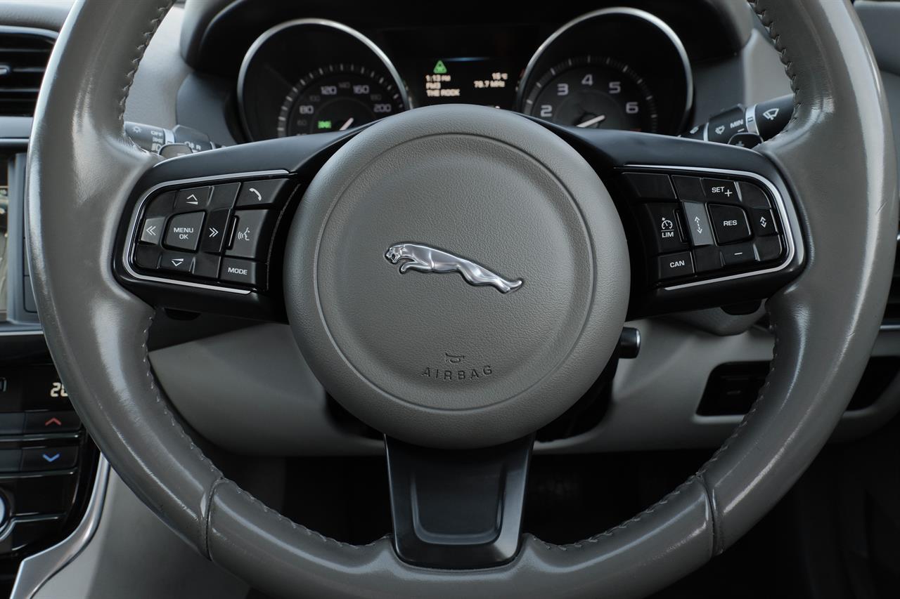 Wheeler Motor Company -#25424 2015 Jaguar XE